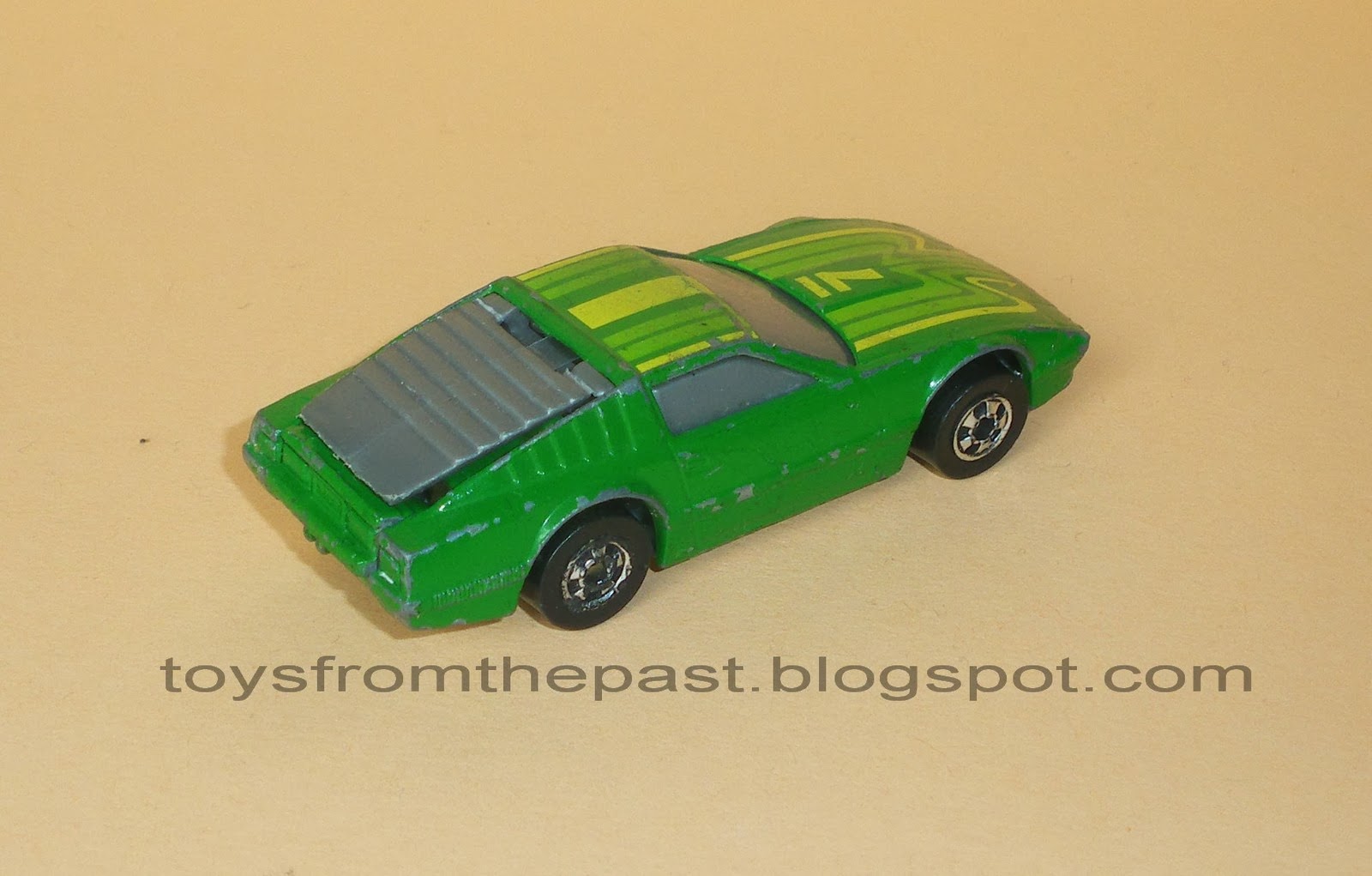 1983 hot wheels crash car 2025